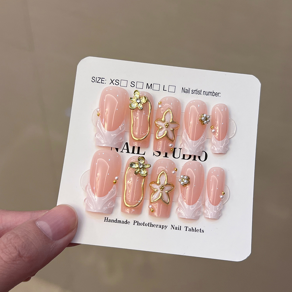 10個/セット 手作り中型アーモンド型3Dジェルフラワーゴー - 3D Printing Nails のレビューと価格