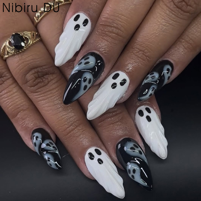 30個入り 2025年ハロウィン アーモンド型 怖い白黒ゴー - 3D Printing Nails のレビューと価格