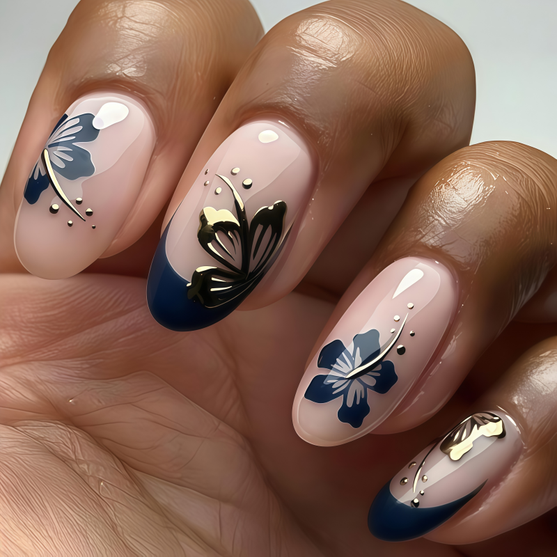 24枚入り 金箔入り3Dフラワーネイルチップ ブラックフレン - 3D Printing Nails のレビューと価格