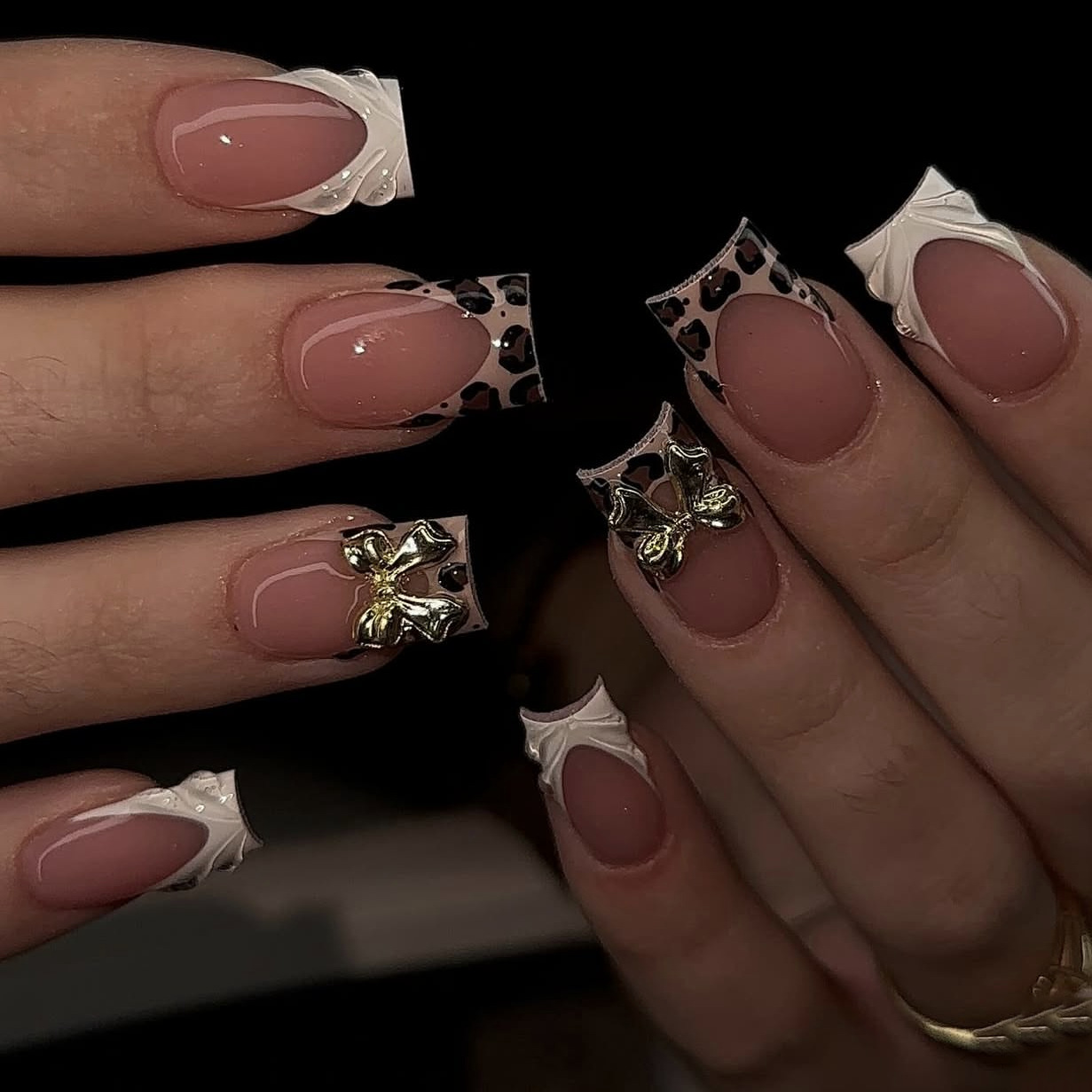 女性用ショートスクエアフェイクネイル、ガールズファッションブ - 3D Printing Nails のレビューと価格